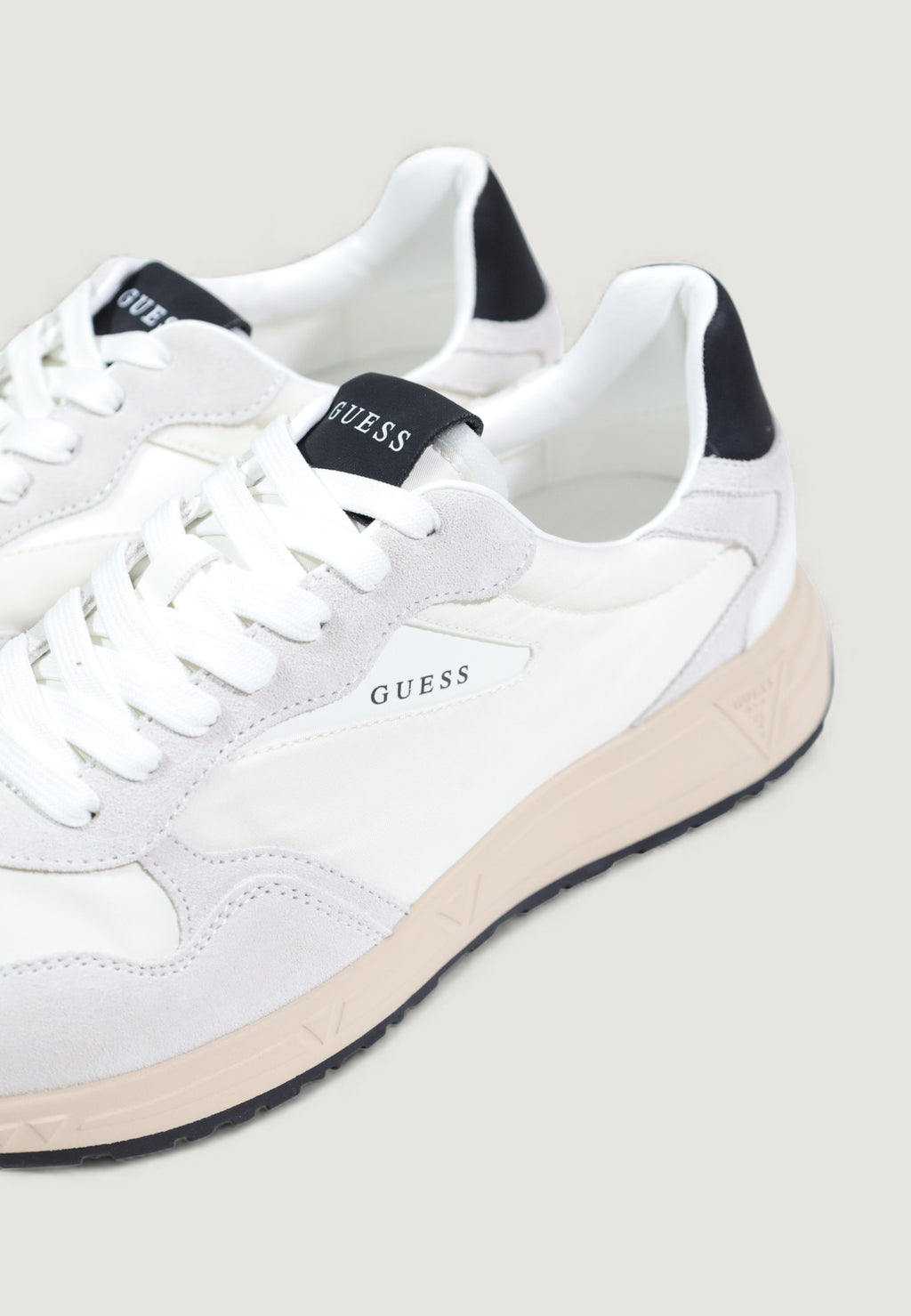 Sneakers Guess ARIA