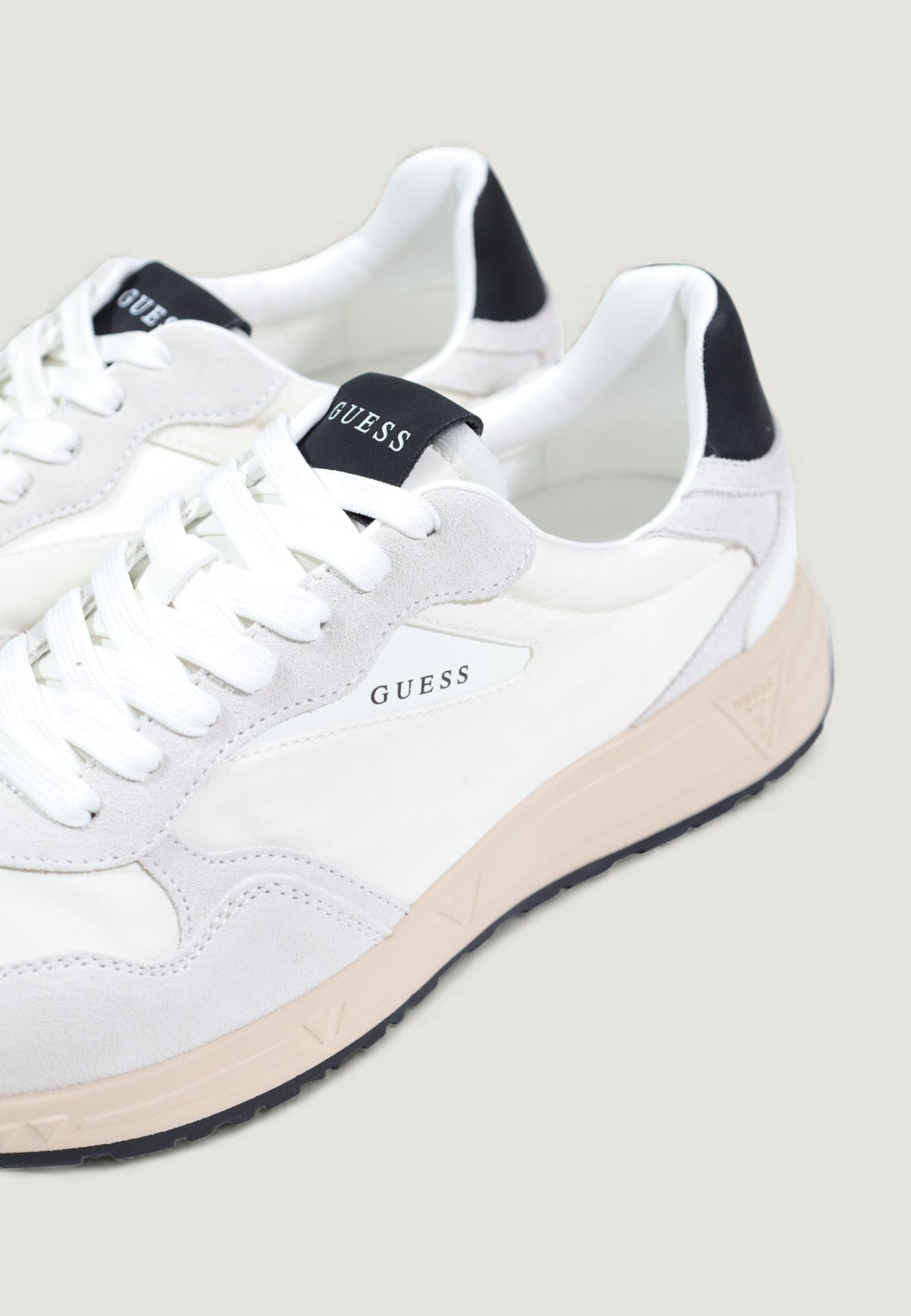 Sneakers Guess ARIA
