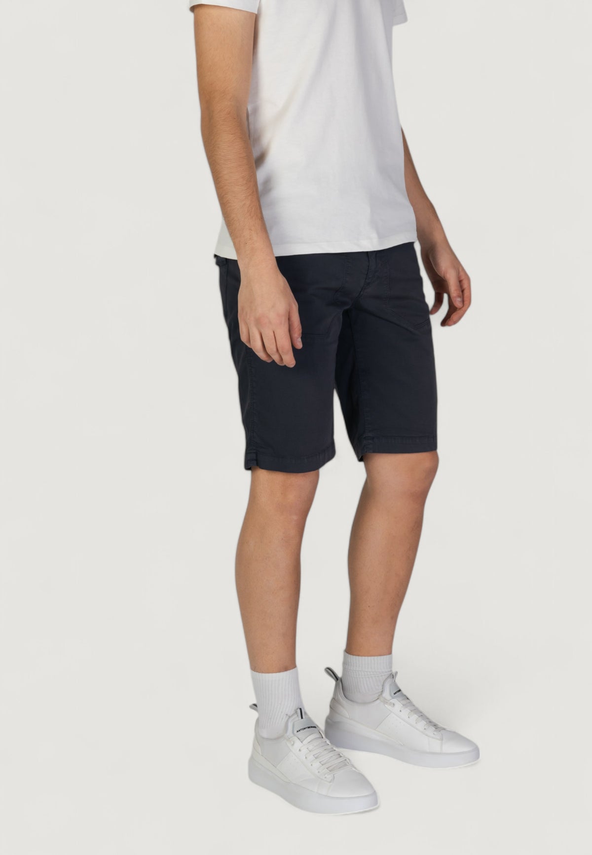 Bermuda Refrigiwear GA9103P56200