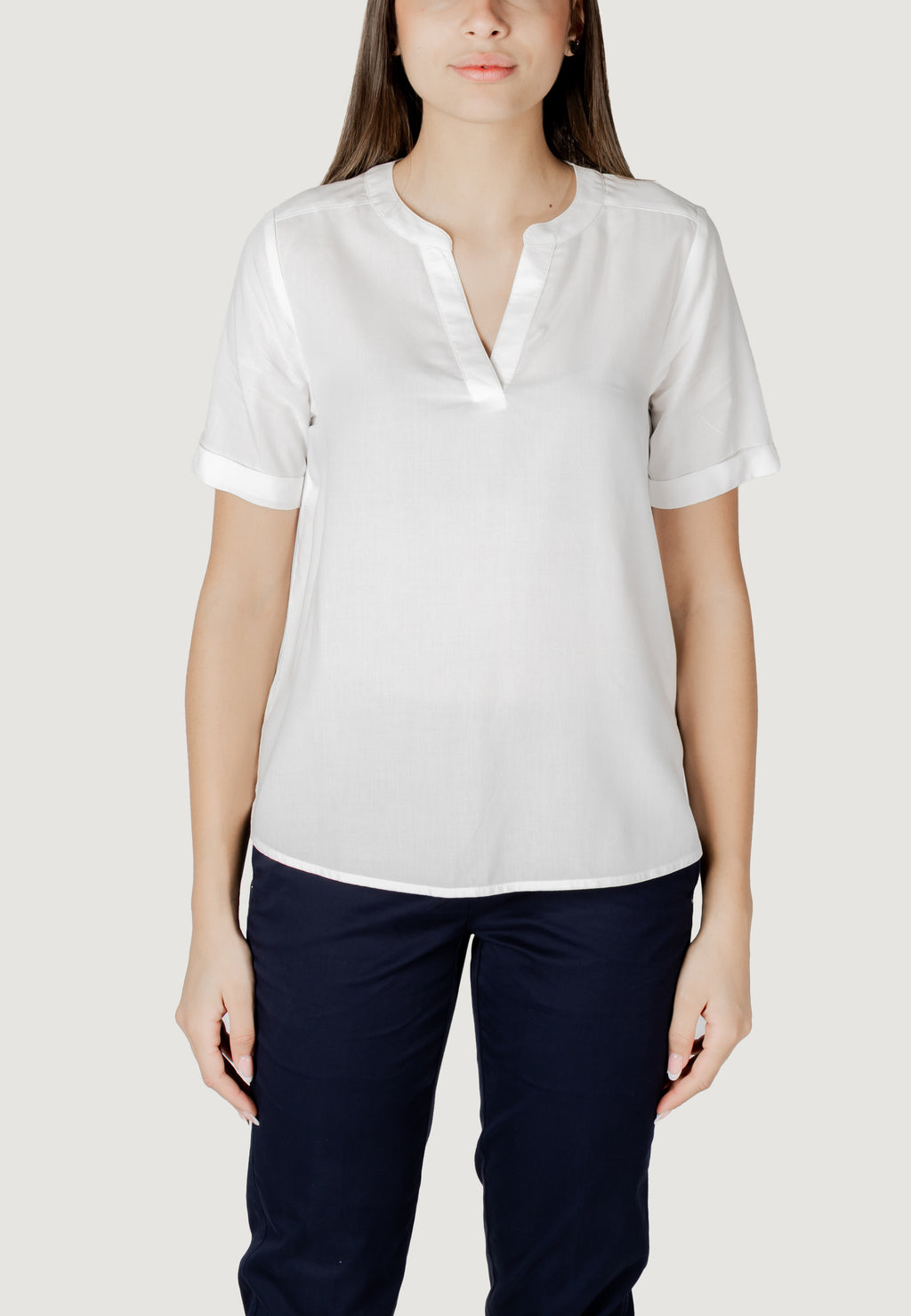 Short sleeves blouses Street One QR Splitneck blouse w turn-up