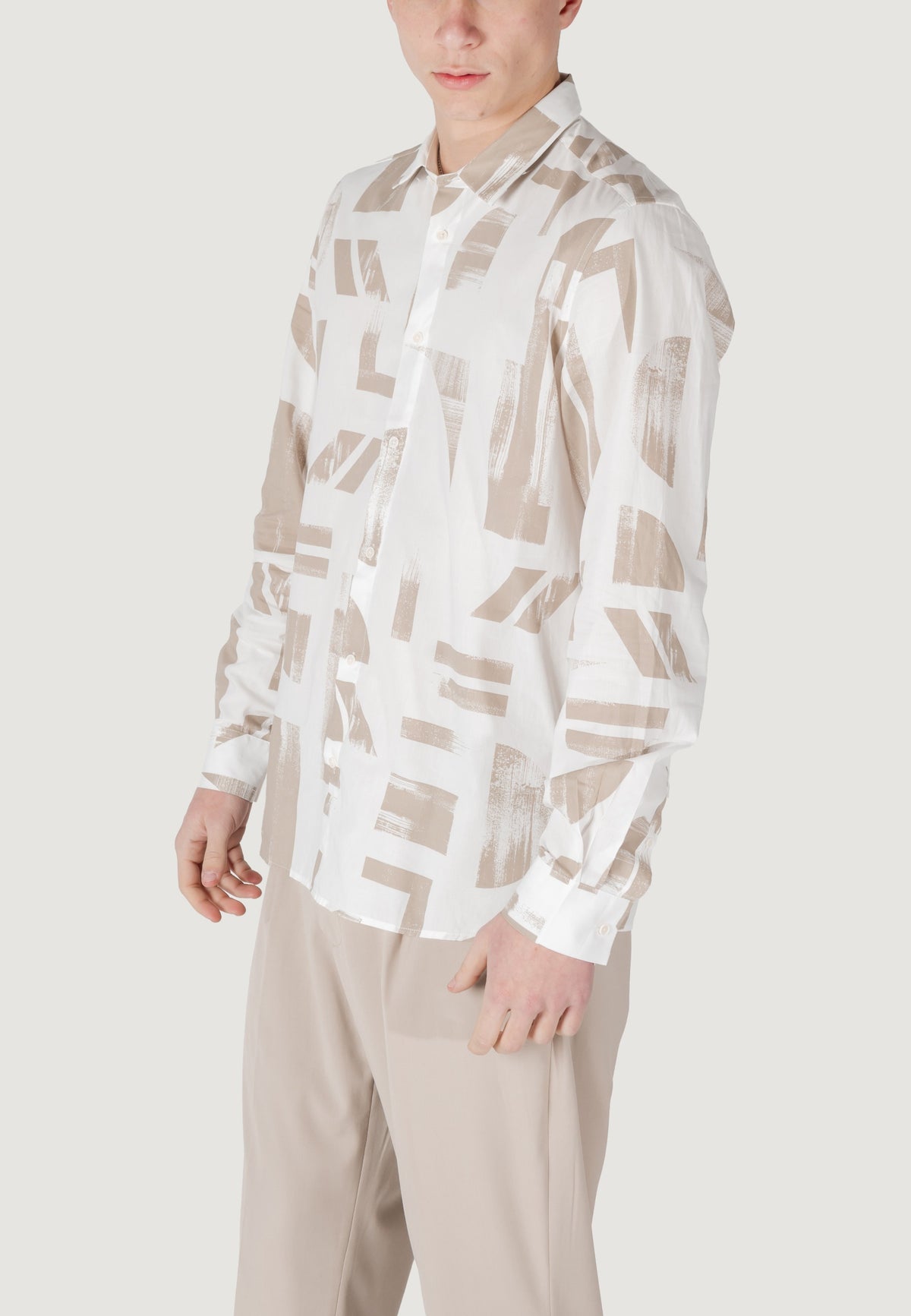 Camicia manica lunga Antony Morato BARCELONA REGULAR STRAIGHT FIT WITH LOGOED METAL BADGE