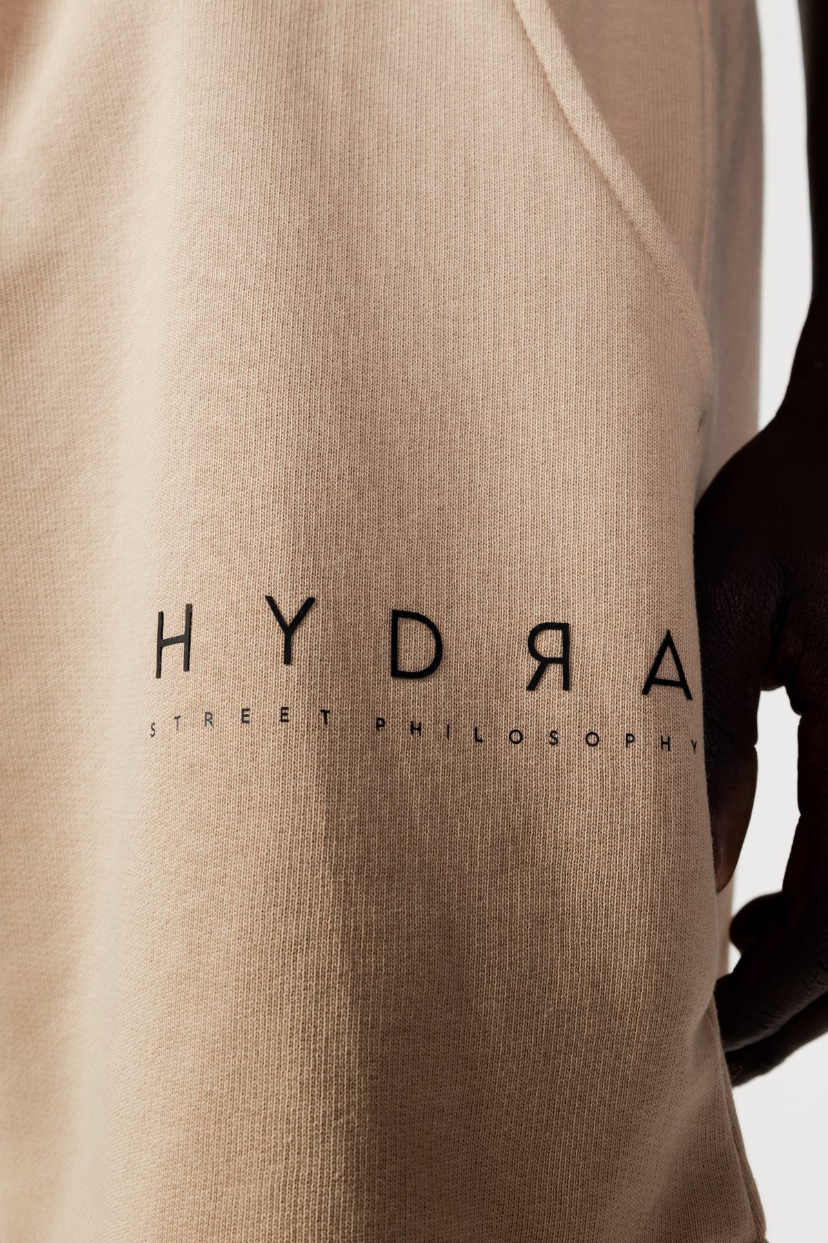 Completo corto tuta Hydra Clothing logo