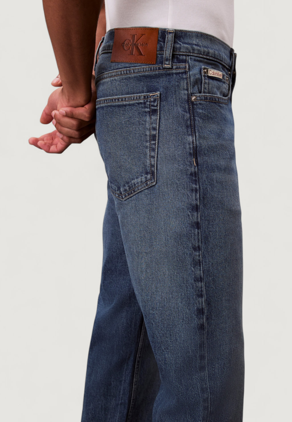 Jeans regular Calvin Klein Jeans STNDRD STRGHT TINTED