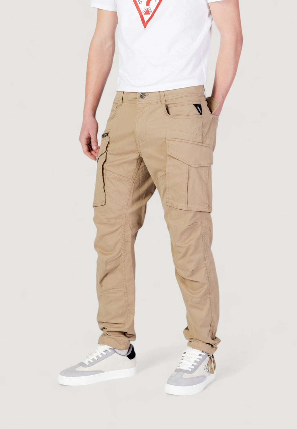 Pantaloni regular / comfort Replay JOE