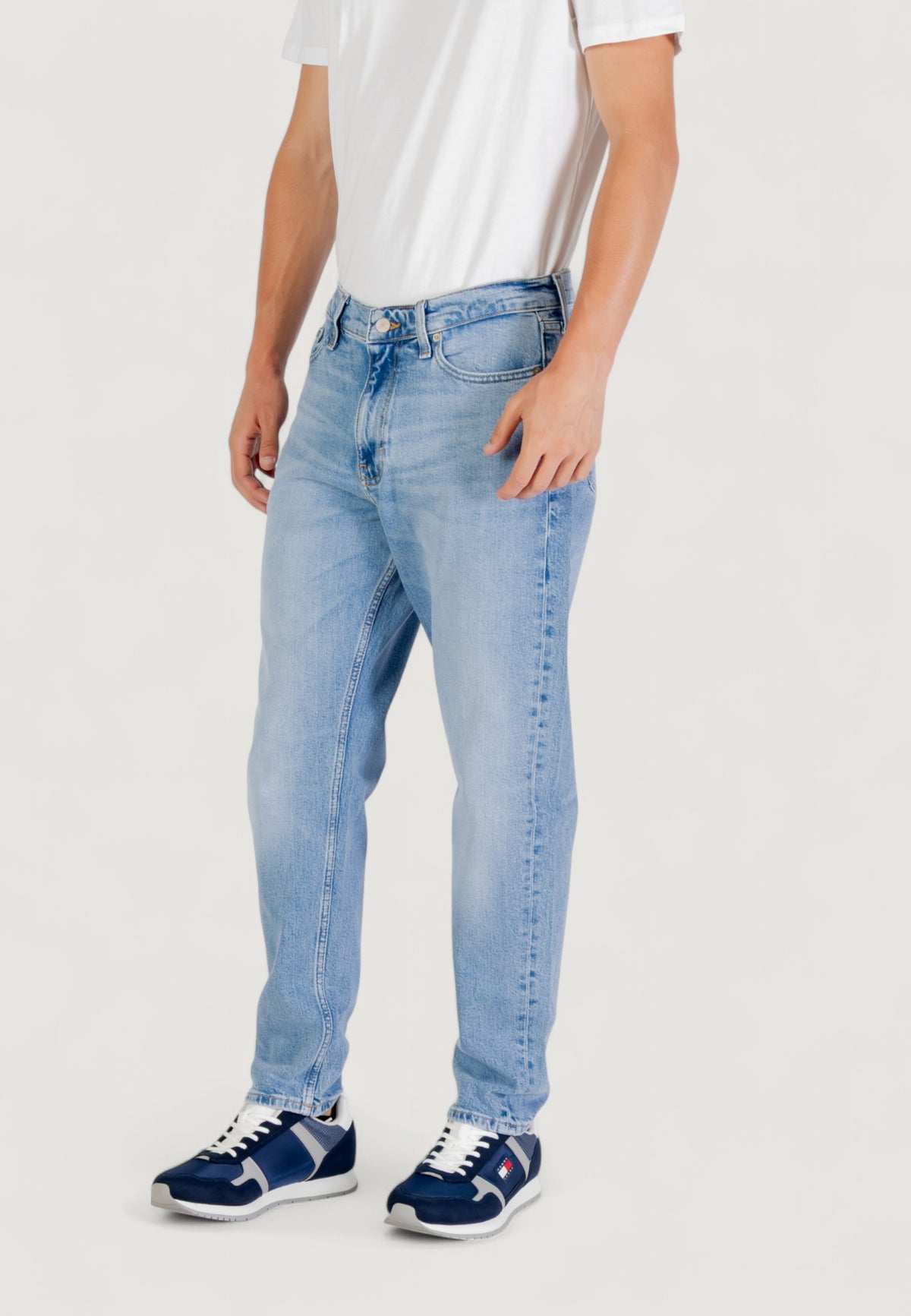 Tapered jeans Tommy Hilfiger Jeans ISAAC RLXD TPRD BI01