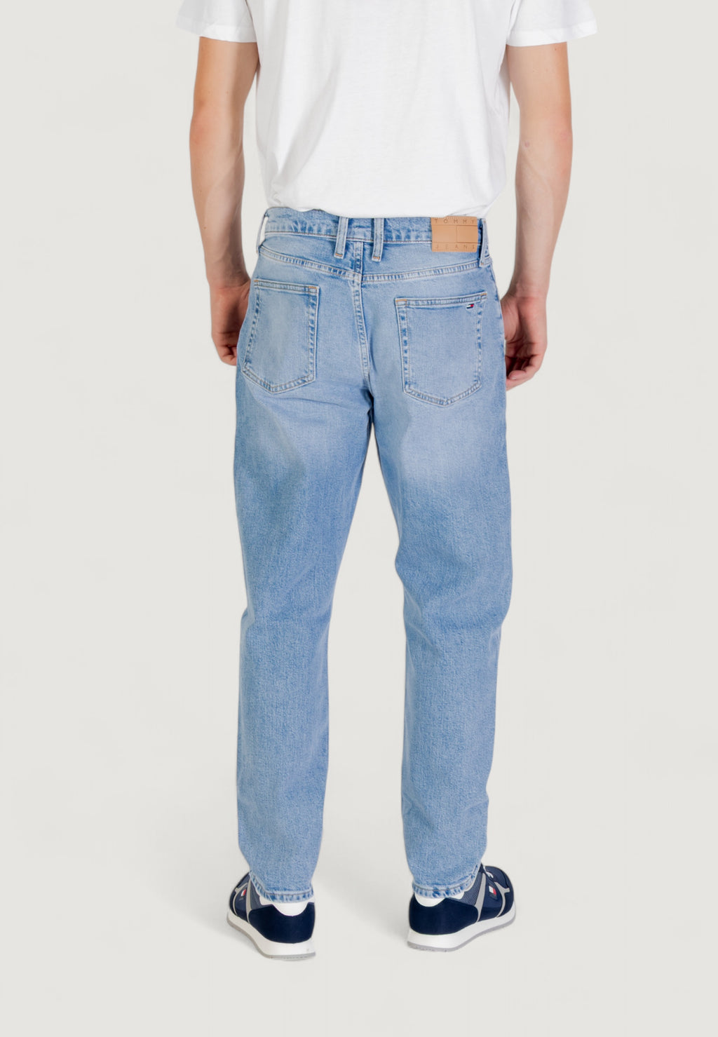 Jeans Tapered Tommy Hilfiger Jeans ISAAC RLXD TPRD BI01