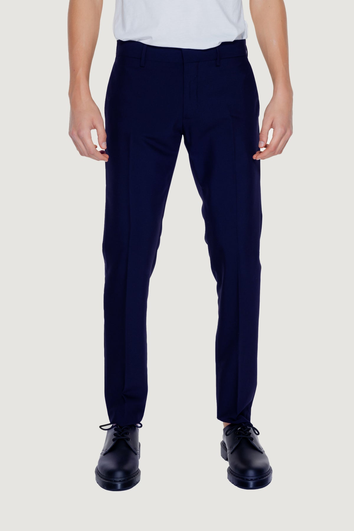 Pantaloni da completo Antony Morato MMTS00027-FA600255