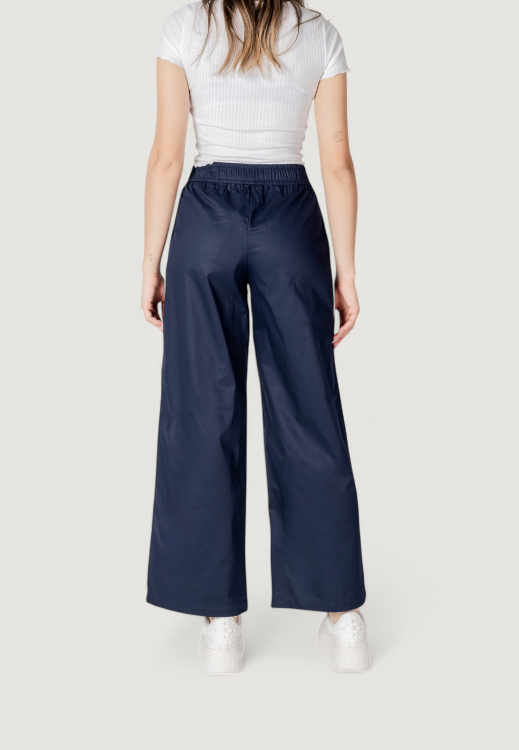 Pantaloni a palazzo Only Onlzora Mw Pull-Up Piping Pant Pnt