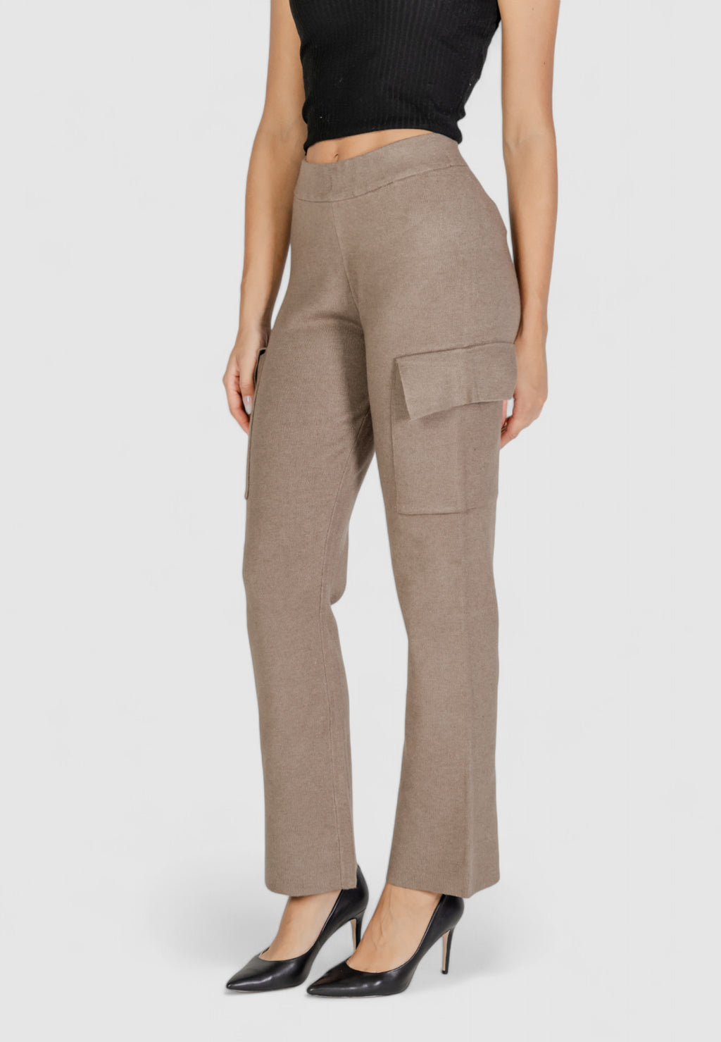 Pantaloni a palazzo Vila Clothes VICASSIE CARGO KNIT PANTS