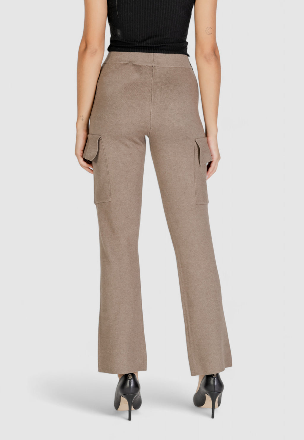 Pantaloni a palazzo Vila Clothes VICASSIE CARGO KNIT PANTS