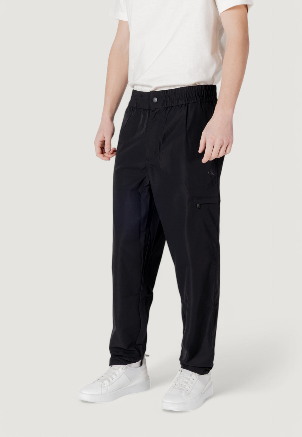 Pantaloni regular / comfort Calvin Klein Jeans TRACK PANT