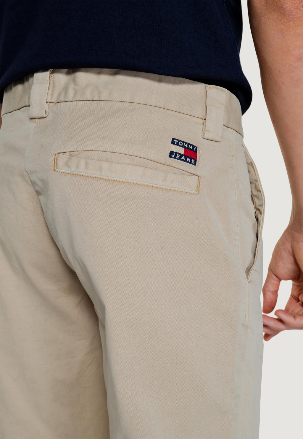 Trousers Tommy Hilfiger Jeans TJM DAD LIGHTWEIGHT