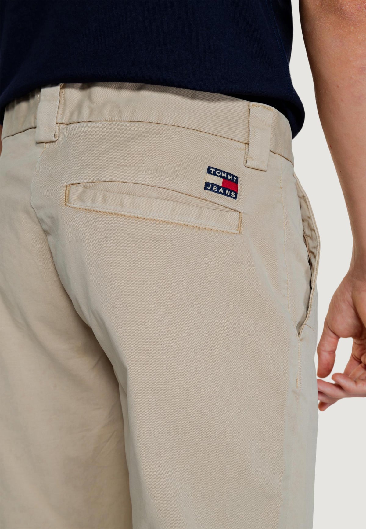Trousers Tommy Hilfiger Jeans TJM DAD LIGHTWEIGHT
