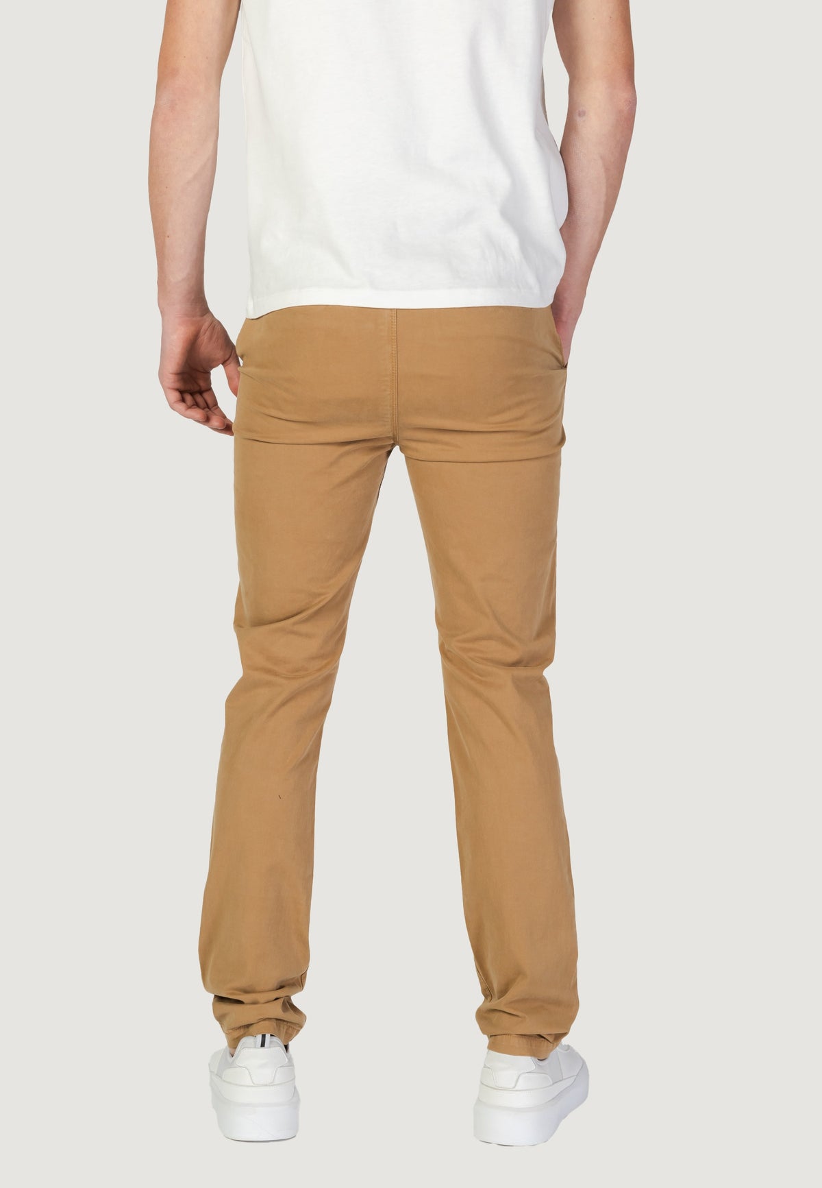 Pantaloni slim Superdry M70011KT