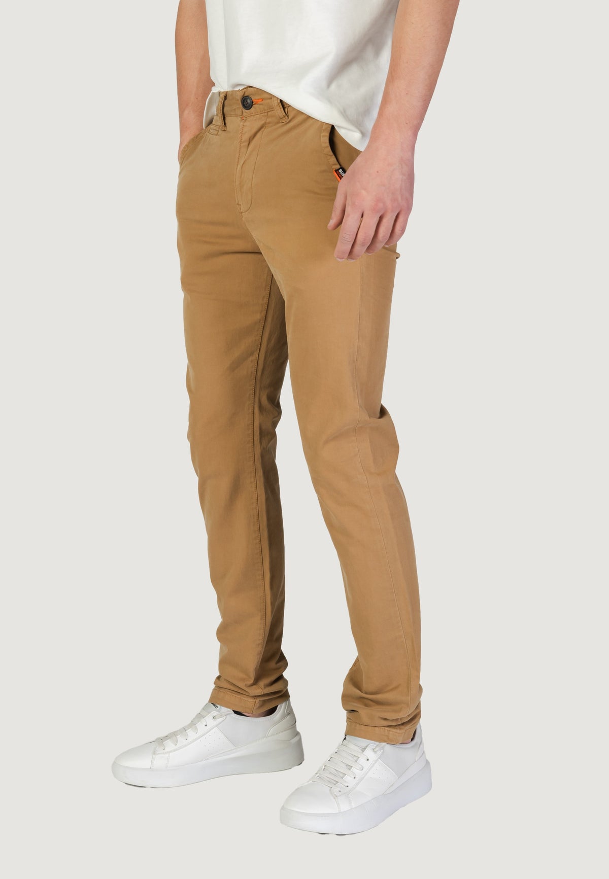 Pantaloni slim Superdry M70011KT