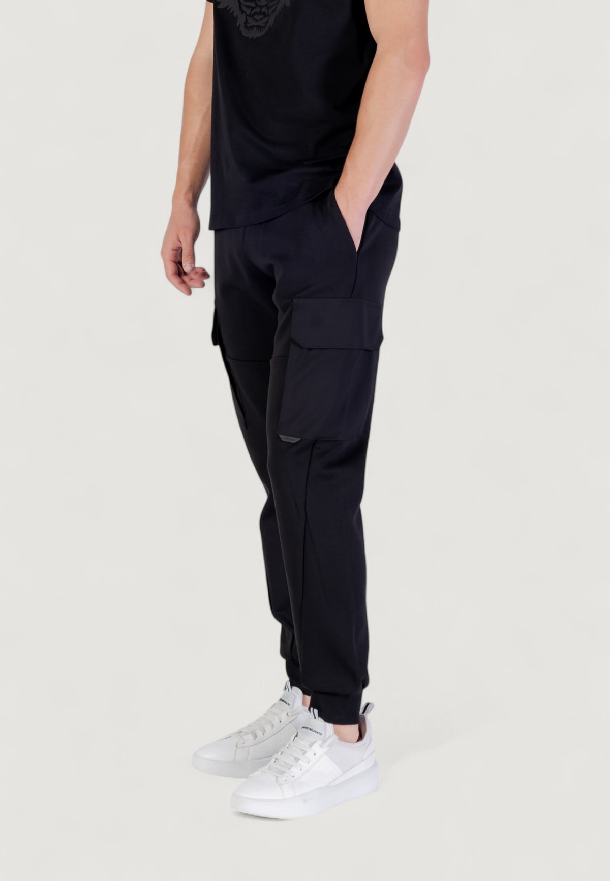 Joggers Antony Morato REGULAR FIT WITH LOGOED RUBBER FLAG