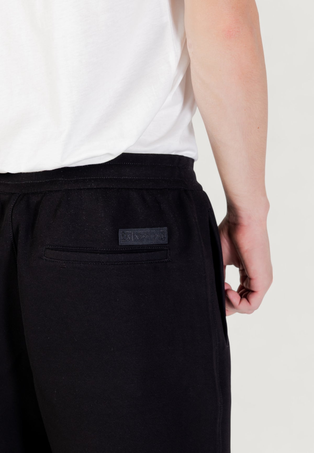 Pantaloni sportivi Armani Exchange XM001347 AF16222