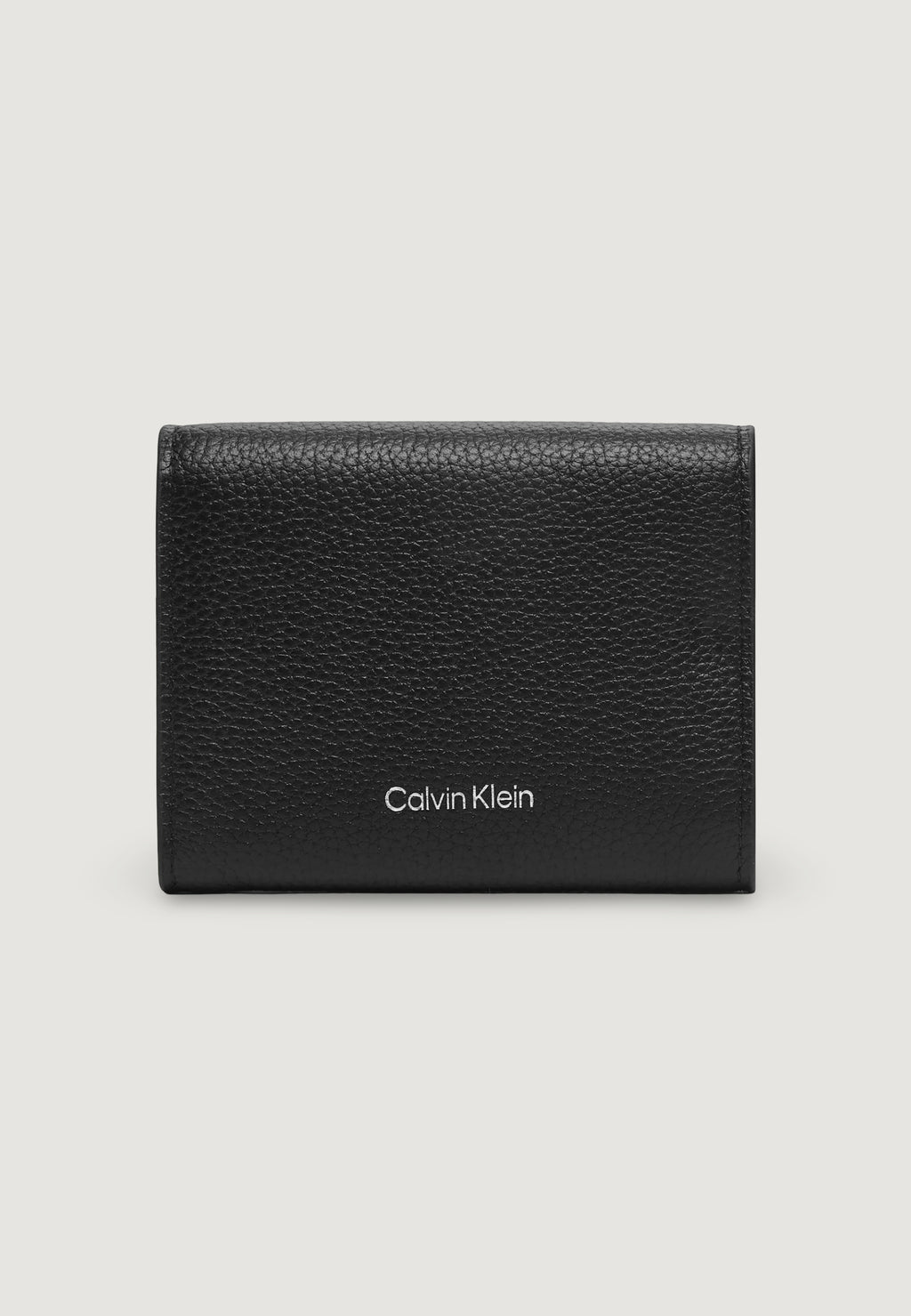 Portafoglio piccolo Calvin Klein EMBLEM HW PEBBLE TRIFOLD W/ZIP