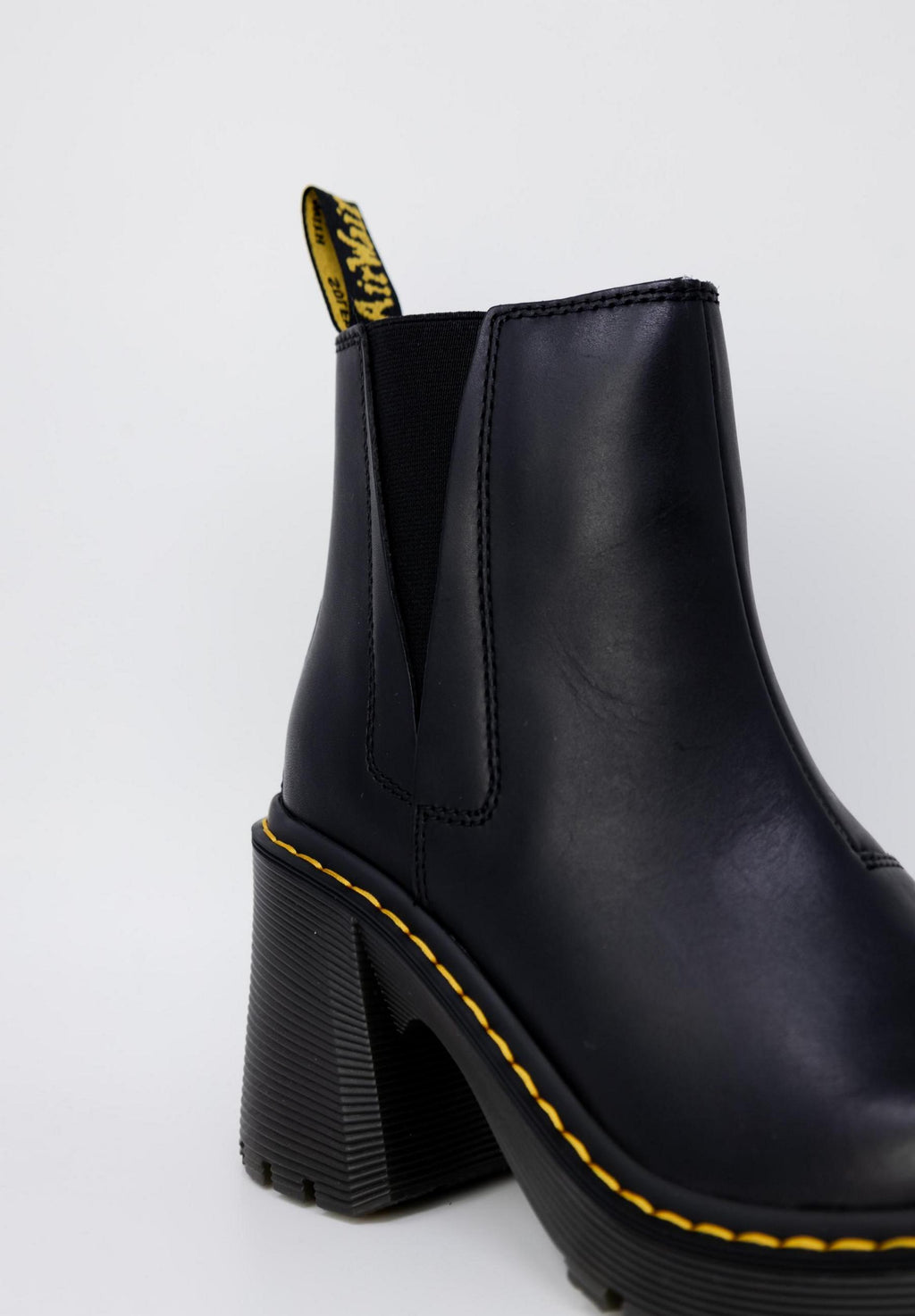 Scarpe con tacco Dr. Martens SPENCE BLACK SENDAL