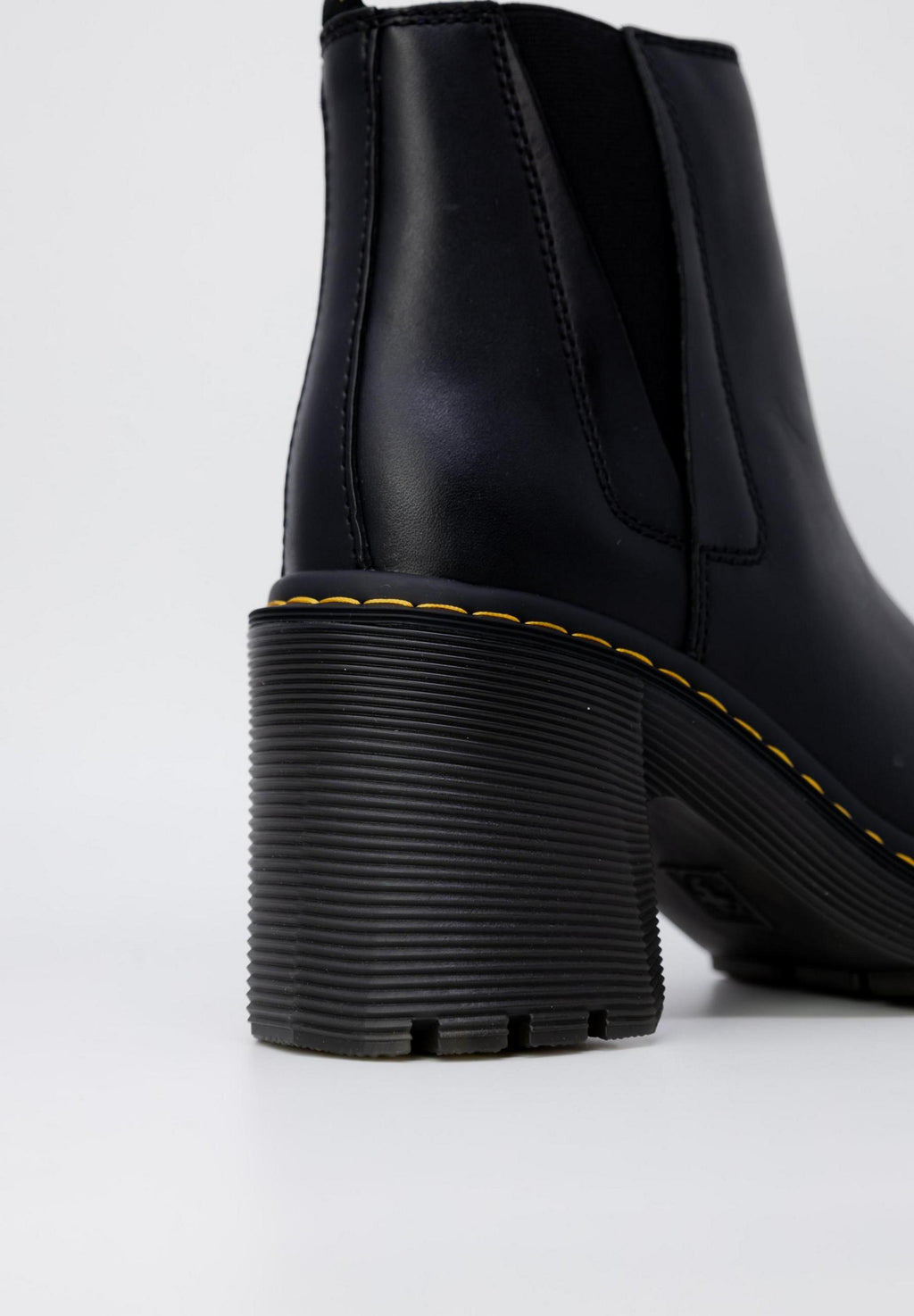 Scarpe con tacco Dr. Martens SPENCE BLACK SENDAL