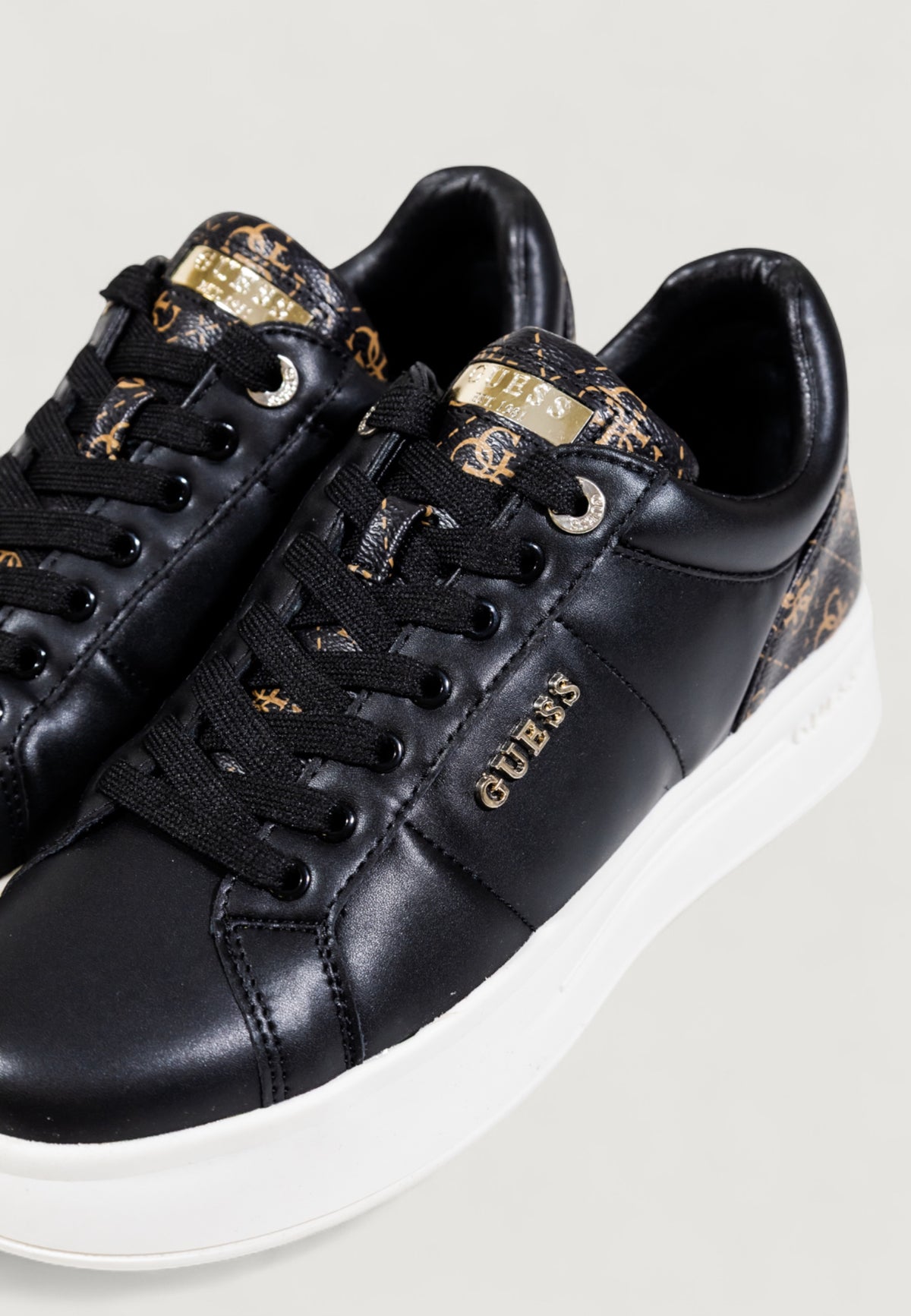 Sneakers Guess WELLI