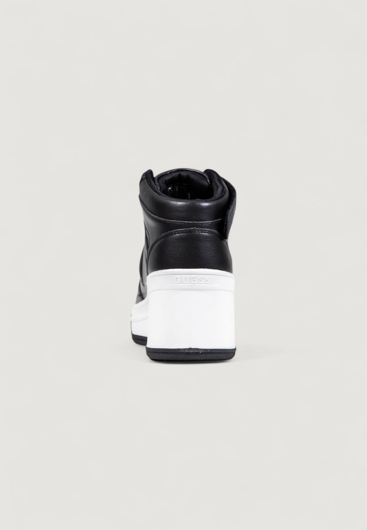 Sneakers Guess RUBEKA