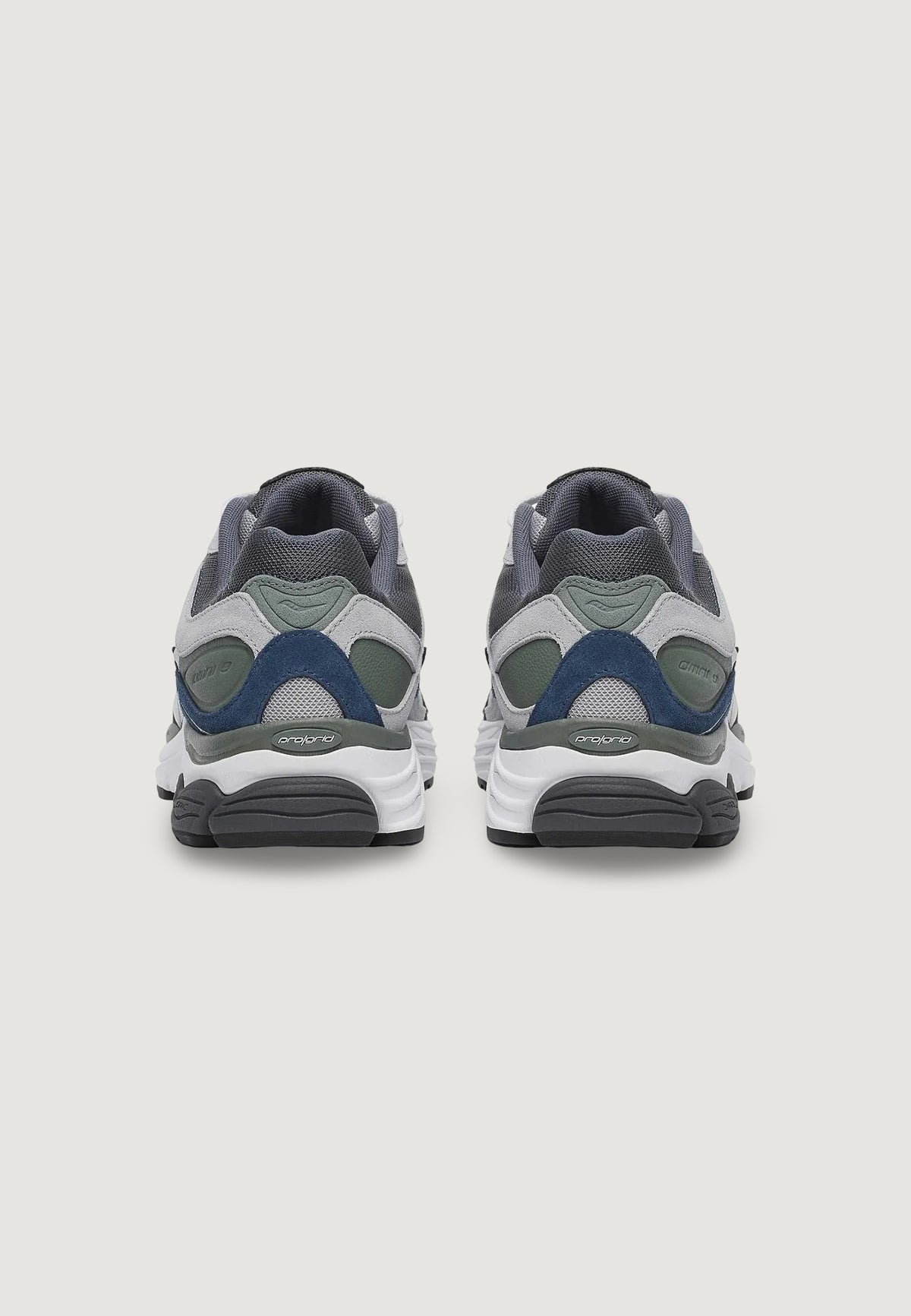 Sneakers Saucony ProGrid Omni 9