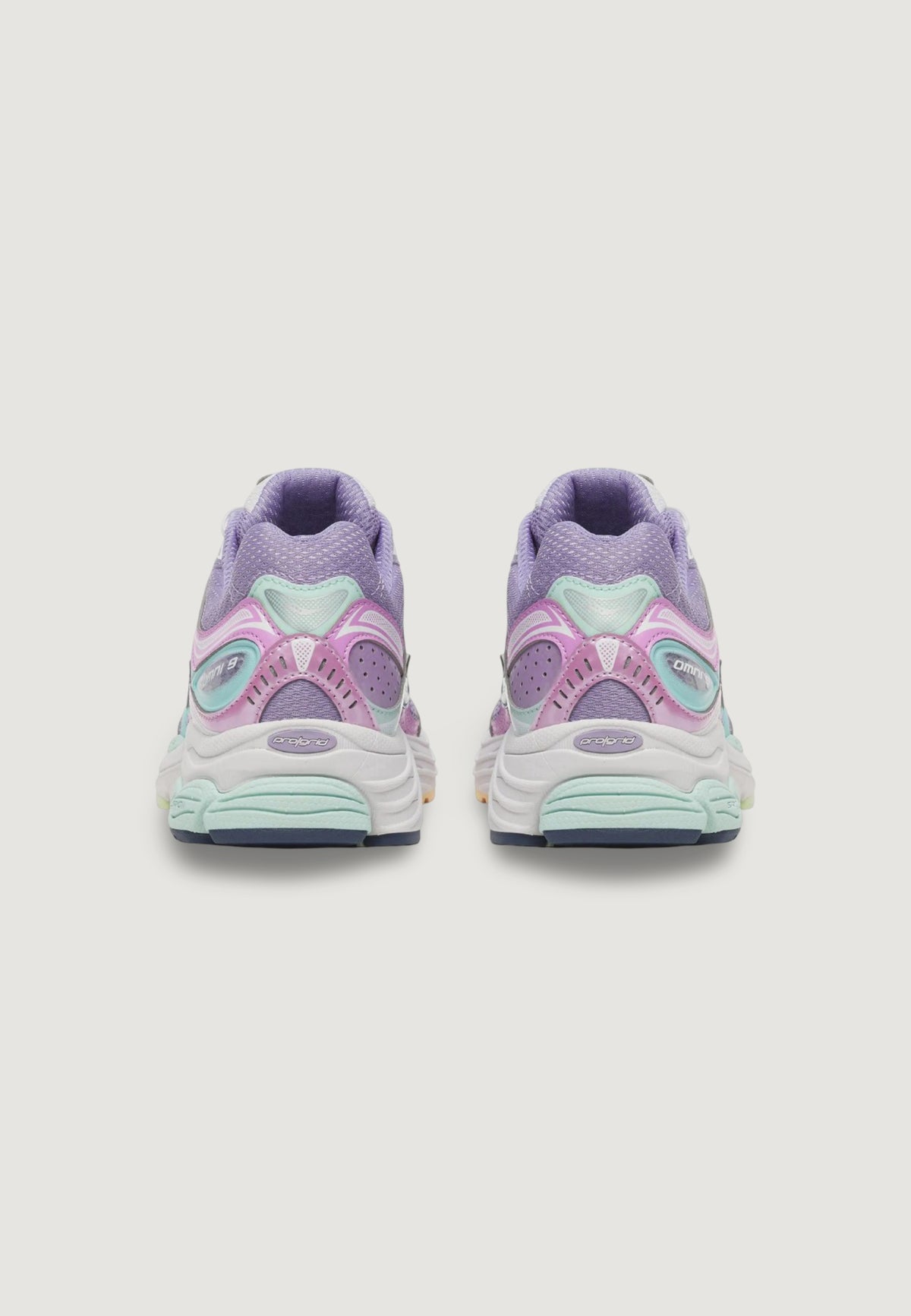 Sneakers Saucony PROGRID OMNI 9