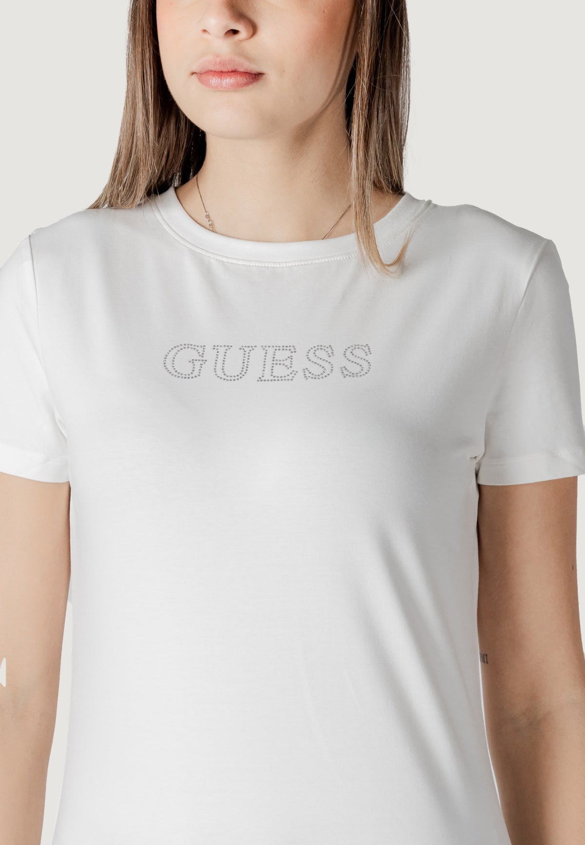 T-shirt Guess Active BRIANA SS