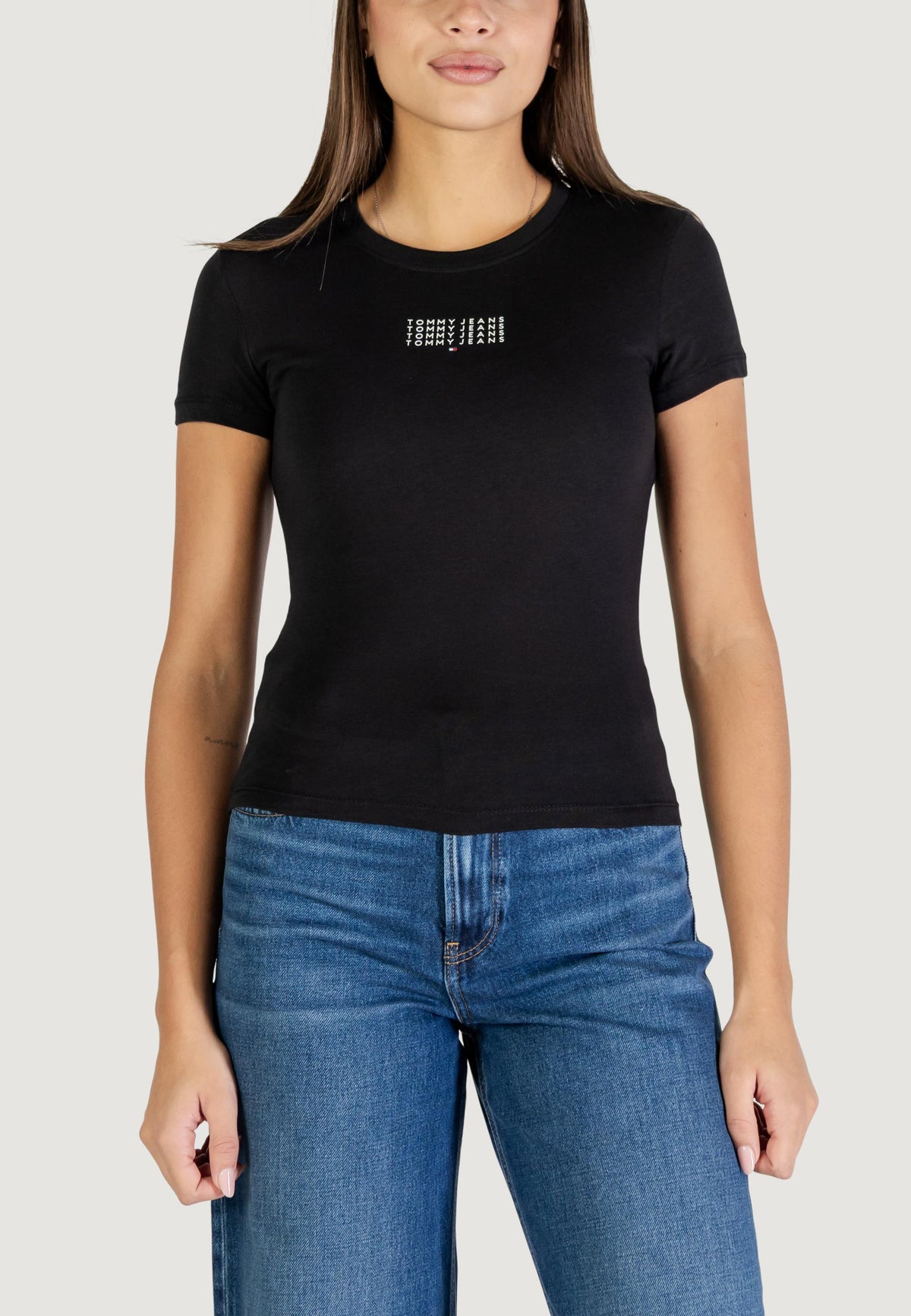 T-shirts Tommy Hilfiger Jeans DW0DW21841