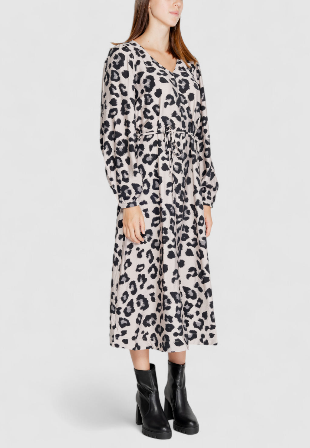 Vestito lungo Jacqueline de Yong JDYCAROLINE L/S MIDI SLIT DRESS WVN